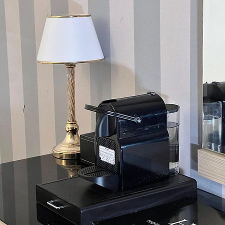 Hotel Lebron Paris Eksteriør billede