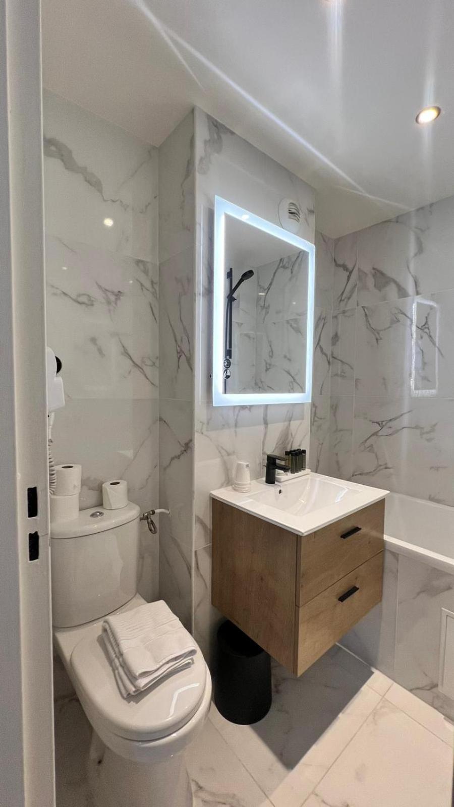 Hotel Lebron Paris Eksteriør billede